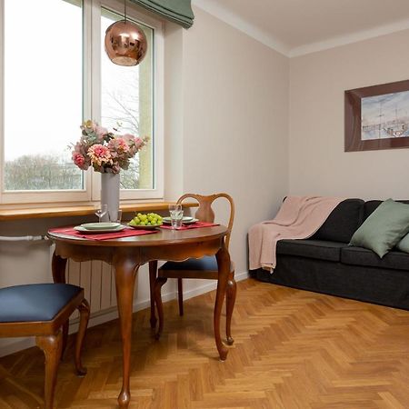 Apartment Warsaw Wiktorska By Noclegi Renters Bagian luar foto