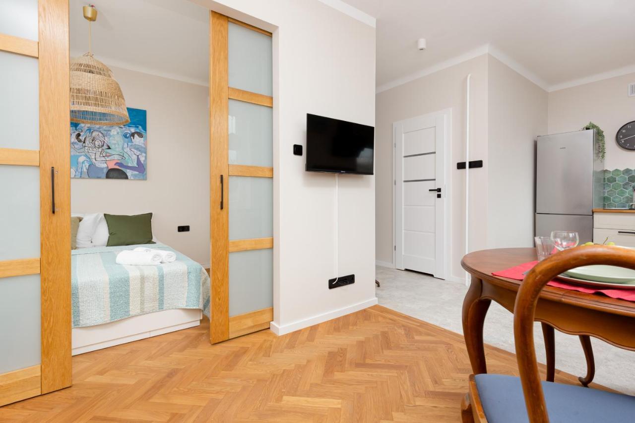 Apartment Warsaw Wiktorska By Noclegi Renters Bagian luar foto