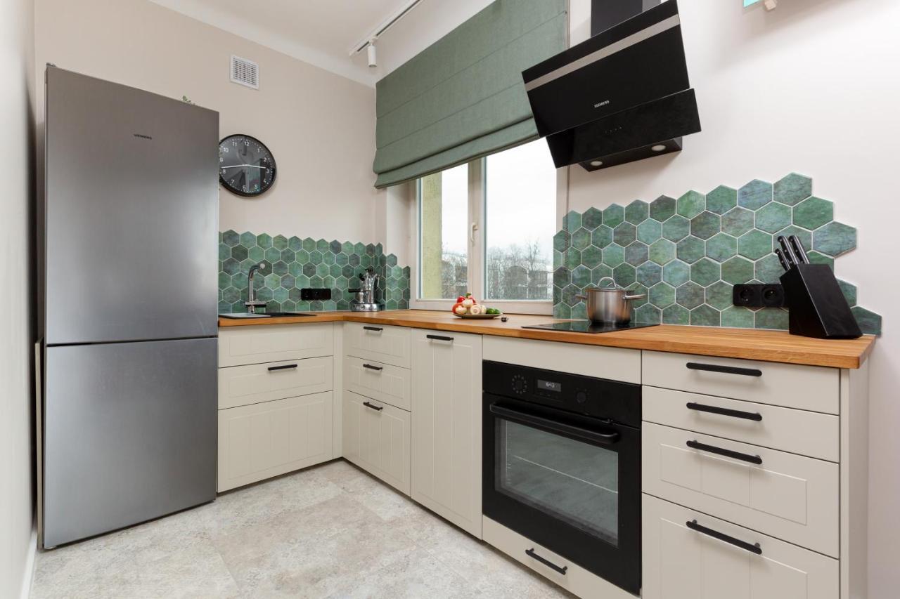 Apartment Warsaw Wiktorska By Noclegi Renters Bagian luar foto